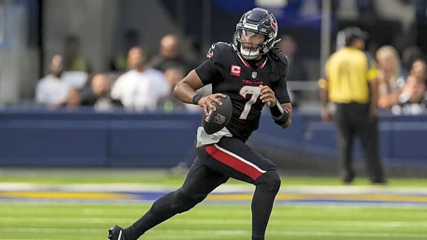 Texans&#39; C.J. Stroud Predicted to Face Multiple Sacks vs. Buccaneers