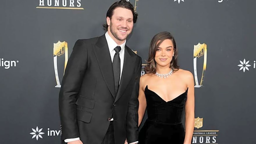 Josh Allen’s wife Hailee Steinfeld debuts baby bump at Golden Globes as Bills win big