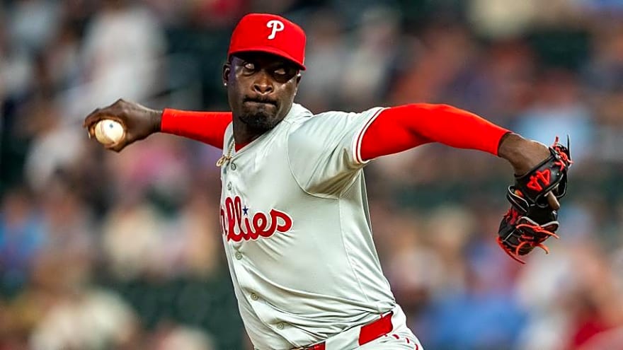 New Pitcher Signing Doesn't Help Pirates