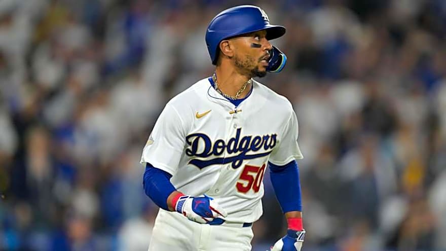Dodgers Notes: LA Officially Releases Infielder, Mookie Betts Injury, Hyeseong Kim Call-Up?