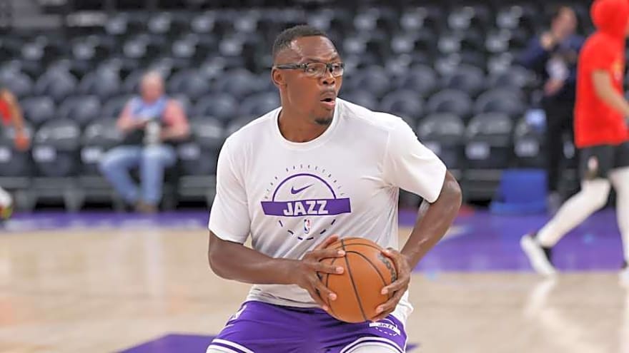 Utah Jazz Make Surprising Starting Lineup Change vs Milwaukee Bucks