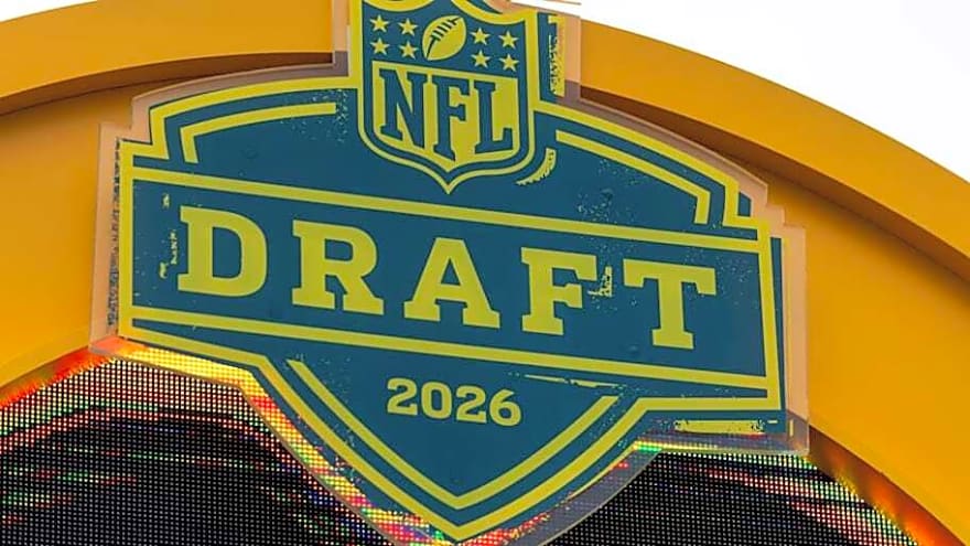 2026 NFL Mock Draft: Why Chicago Bears Keep Getting Linked to Same DT