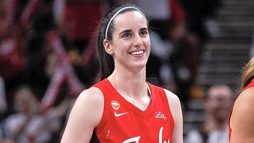 Caitlin Clark Returns to Iowa As College GameDay Guest Picker for Ohio State Clash