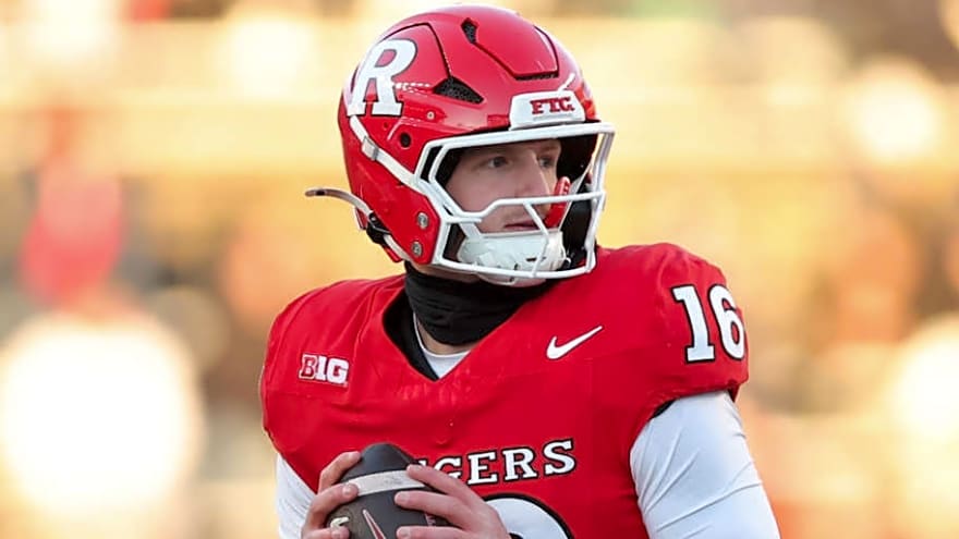 This Rookie QB is a Massive Threat to Sam Hartman's Future With the Commanders