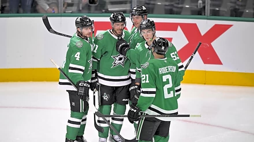 Stars&#39; Young Core Continues Dominance