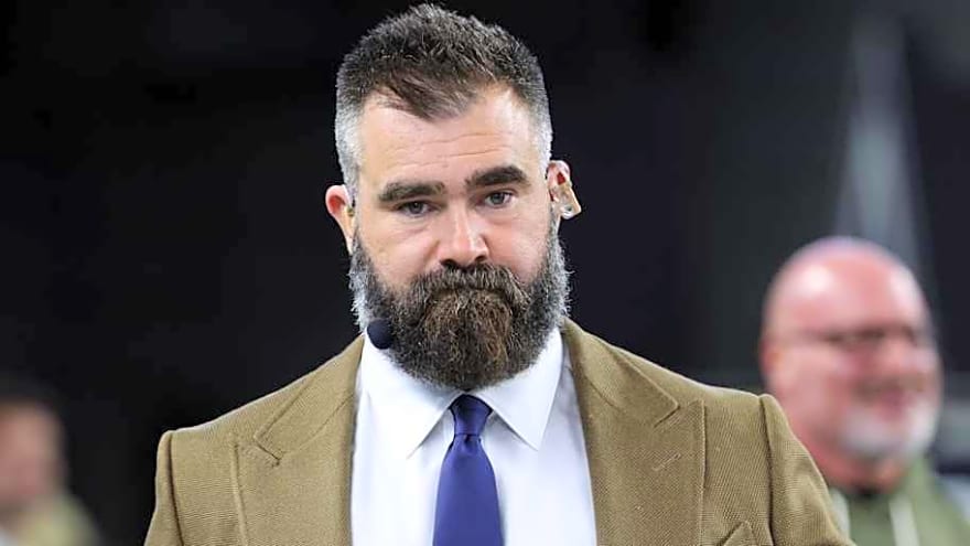 Jason Kelce Clarifies AJ Brown Comments, Shuts Down Eagles Drama