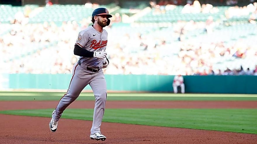 Jeff Passan Nailed the Mariners’ Cleanest Trade Deadline Solution