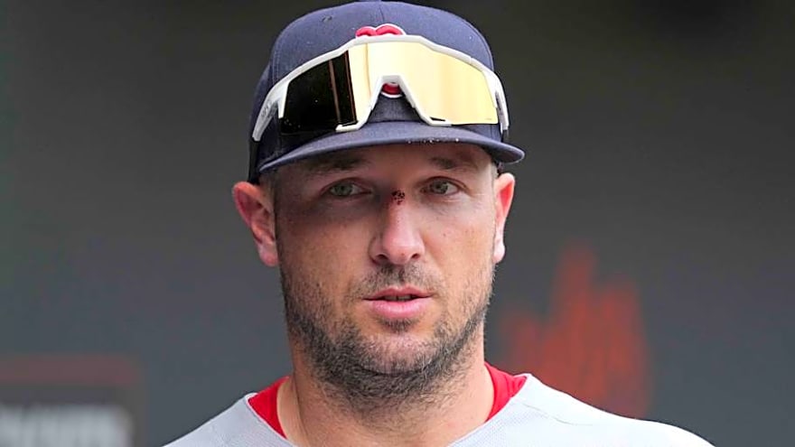 Red Sox Predicted To 'Ghost' Alex Bregman, Allow NL Contender To Swoop In