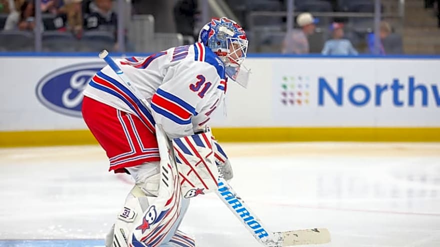 Rangers Goalie Leaves Game After Collision