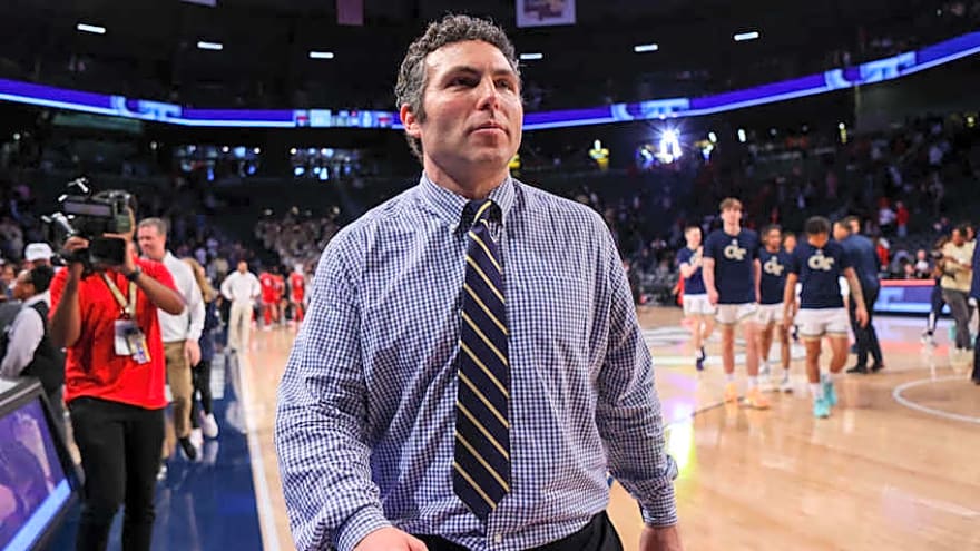 UNLV Runnin&#39; Rebels Head Coach Josh Pastner: 'You&#39;ve Got To Be Out There'