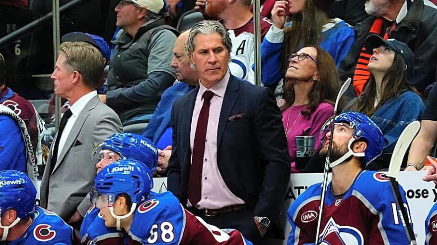 Avalanche Coach Jared Bednar Calls Out Players After Loss to Maple Leafs