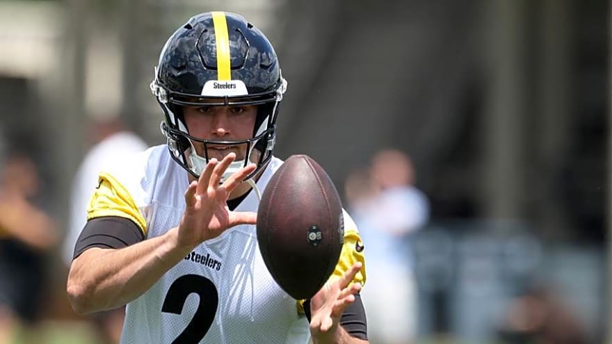 Mason Rudolph Isn't Changing for Steelers QB Battle