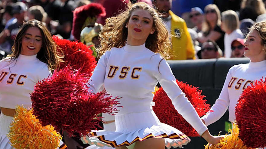 USC vs. Oregon prediction: Who wins, and why?