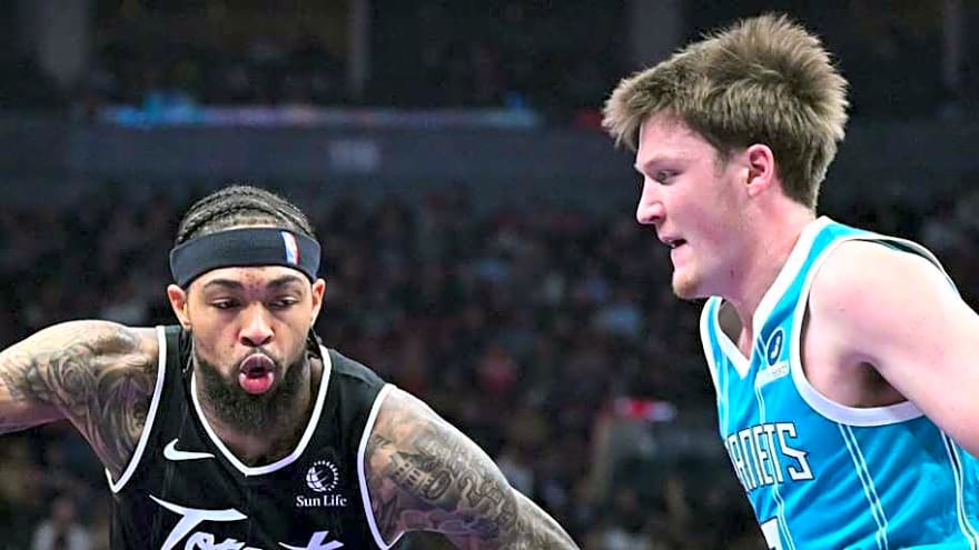 Raptors block Hornets at buzzer for fourth straight win