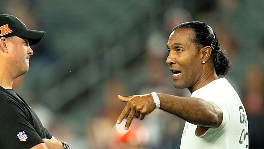Former Bengals Star Highlights Contract Talk Frustration