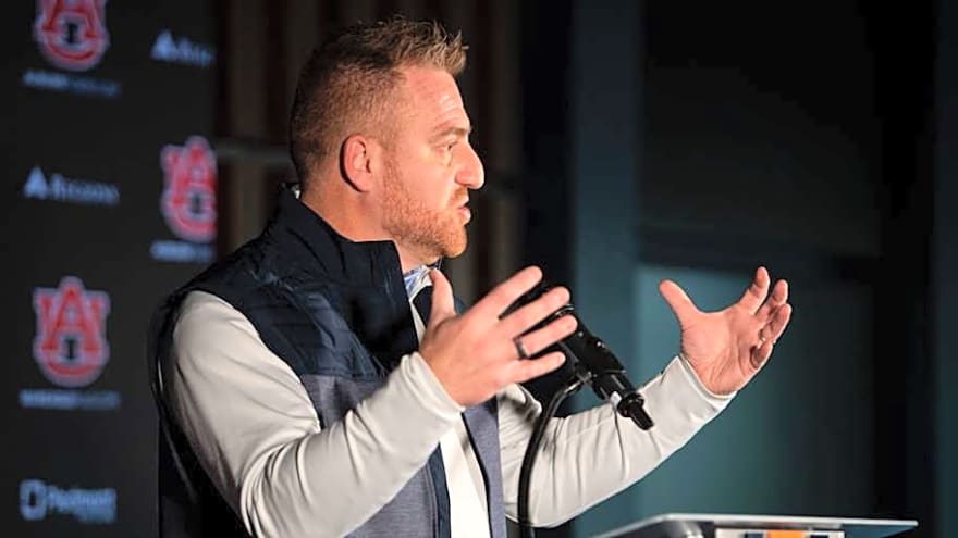 Who Will Call Plays for Auburn's Offense in 2026?