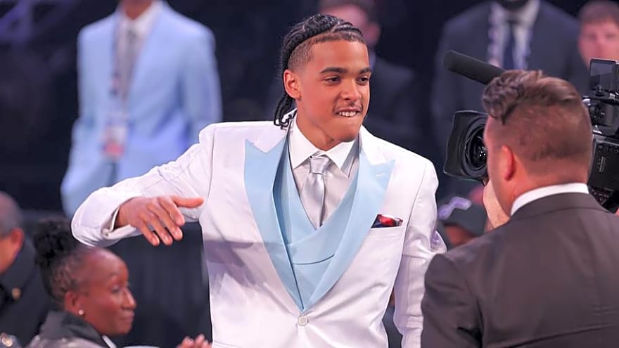 Nets' Mikel Brown Jr. Doesn't Hold Back in Conversation with Two Hall of Famers