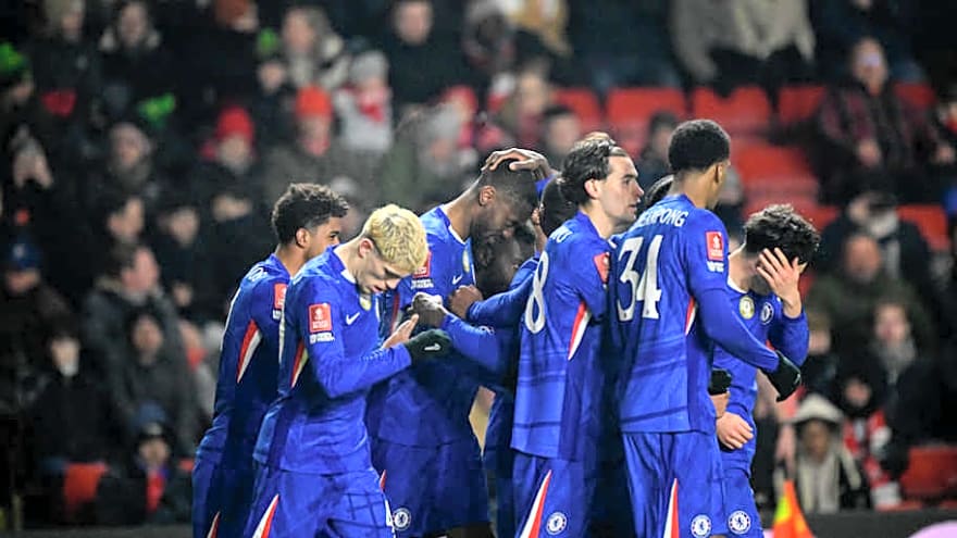 Chelsea player ratings vs Charlton: Substitutes Estevao and Fernandez show in Rosenior's debut win