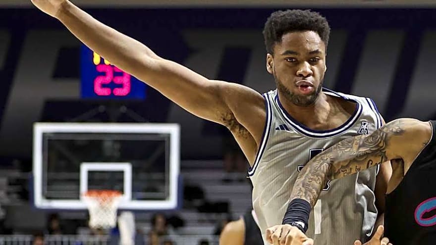 Noah Shelby Transfers From Kansas: Will Bill Self Replace Him With New Player?