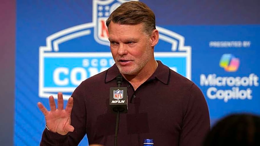 Colts to Meet with Towering Offensive Protector at NFL Combine