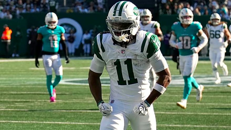 4 Studs & 4 Duds in Jets' Week 7 Loss to Dolphins: Glenn Crumbles, Cooper Shines & More From Sunday