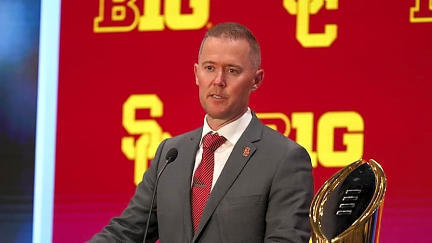 Urban Meyer Weighs In On Lincoln Riley&#39;s Job Security with USC Trojans