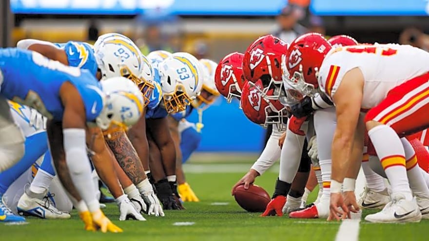 It’s not even training camp but this Chargers rival is already on shaky ground