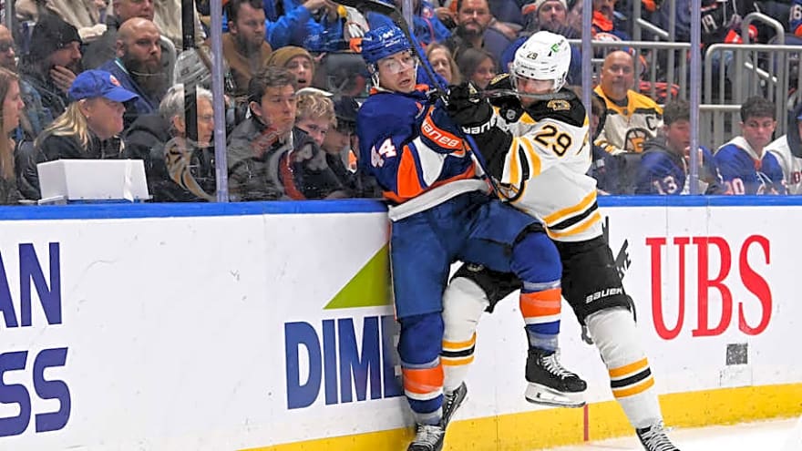 Huge Bruins, Islanders Trade Taking Shape