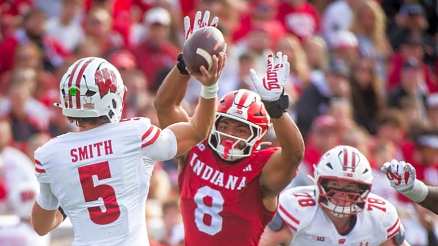 Wisconsin Badgers opening up offense for Carter Smith: &#39;Find out what this kid can do&#39;