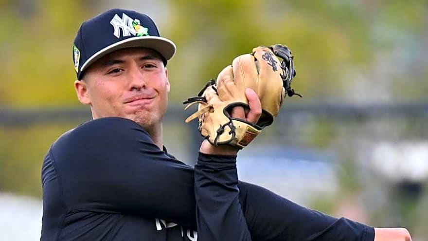 Why Yankees' Shortstop Battle Isn't as Open as It Looks