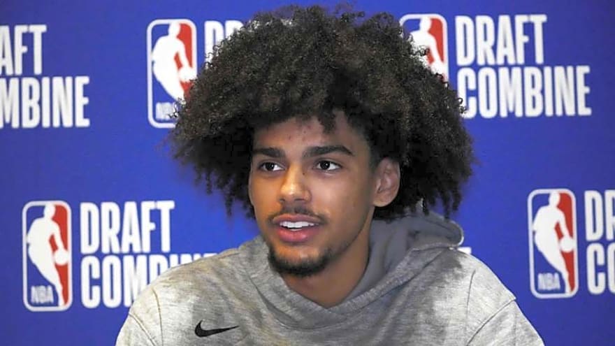 Hawks Summer League Roster Features Returning Talent, New Faces, and Big Questions