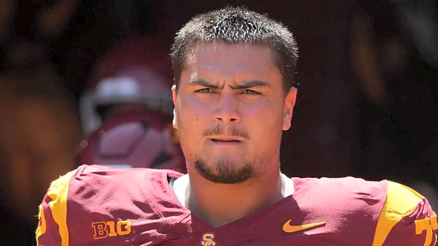 Elijah Paige Gives Honest Review of USC's Offensive Line Play