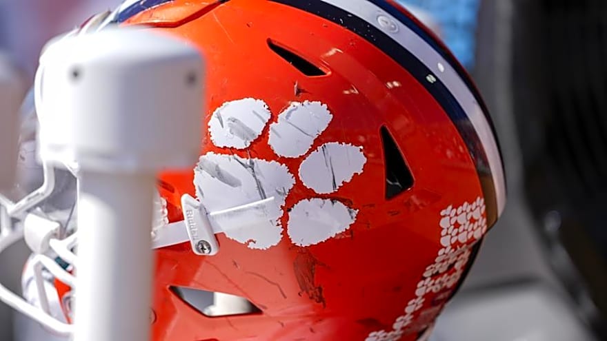 Clemson Recruiting Target Announces Commitment Date