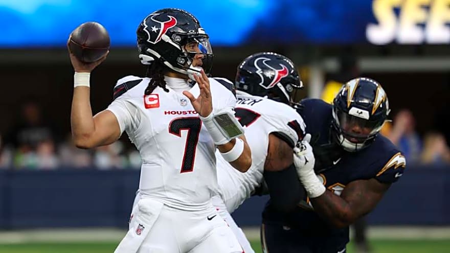 Five Takeaways From Texans’ Playoff-Clinching Win vs. Chargers
