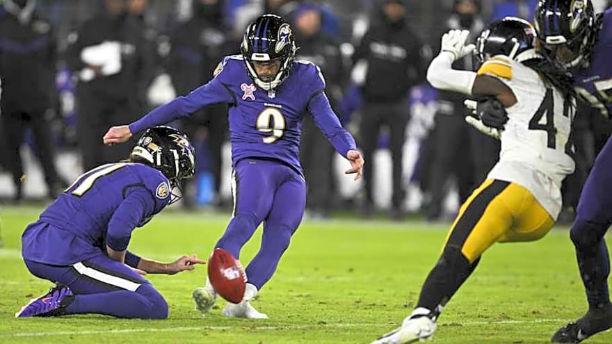 Saints&#39; Kellen Moore Explains Surprise Justin Tucker Workout