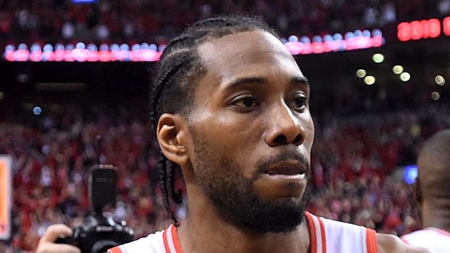Raptors Urged to Trade For Kawhi Leonard Again