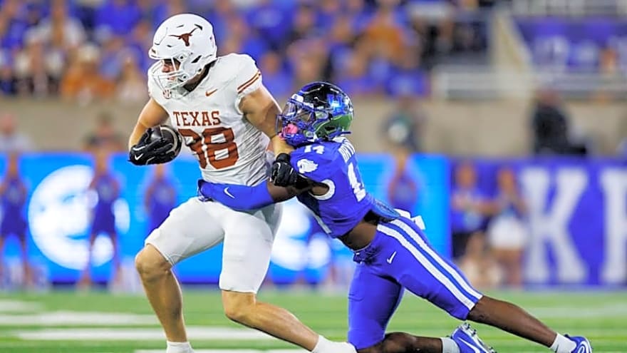 Texas Longhorns Tight Ends Show Up Big vs. Texas A&M
