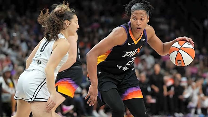 Remembering Phoenix's Season Series Against Conference Rivals