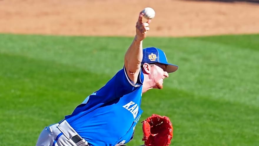 Braves Ink Right-Handed Pitcher to Minor League Deal