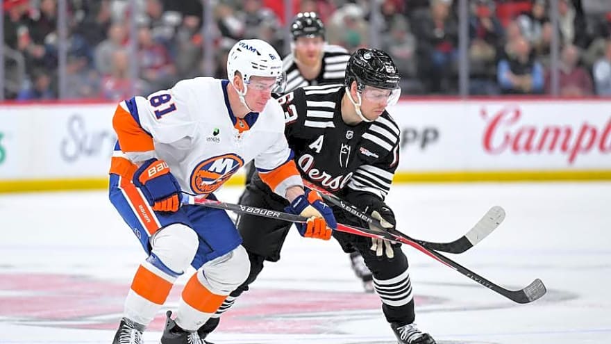How To Watch NY Islanders' Preseason Opener vs. NJ Devils