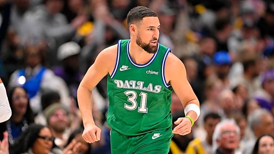 Lakers Get a Surprising Klay Thompson Push From a Familiar Voice