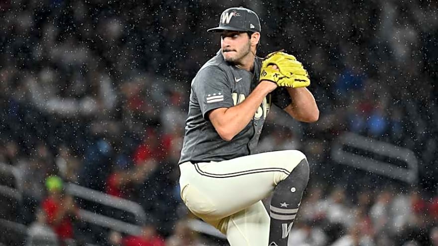 Mets agree to minor league deal with left-handed reliever