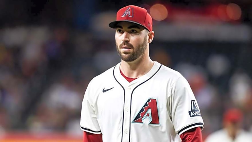 D-backs Reunite with Reliever to Bolster Bullpen Depth