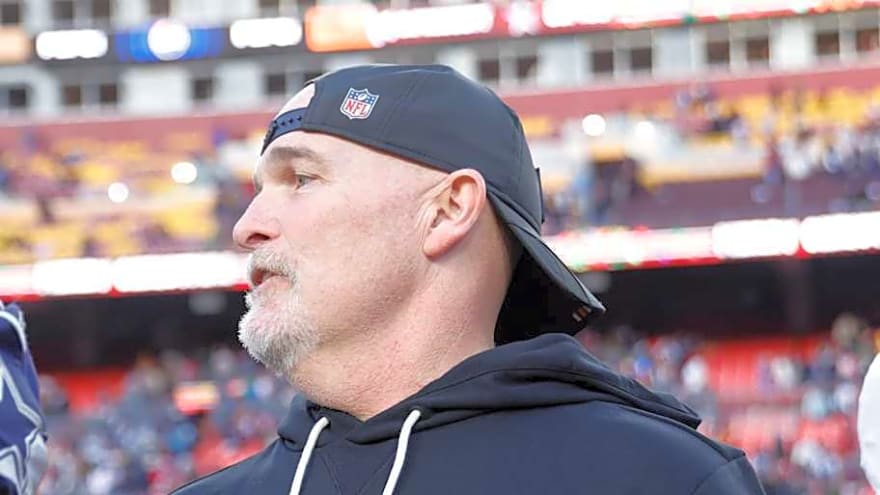 Commanders make surprising decision on offensive coordinator hire