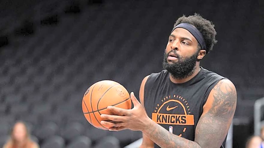 Knicks' Mitchell Robinson Sends Strong Message After Hornets Loss