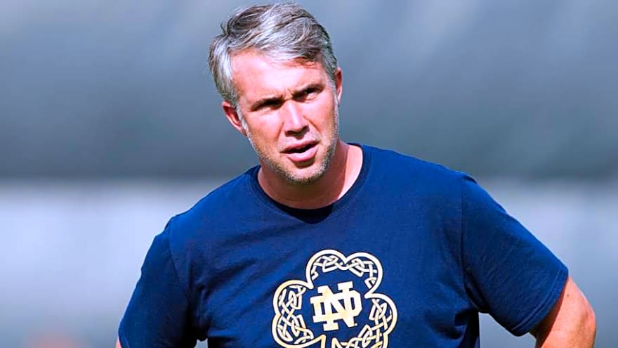 Notre Dame 2027 Recruiting Class: Quarterback Scholarship Offers