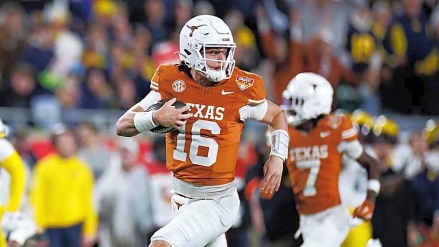 Here's What the Texas Longhorns Offensive Depth Chart Could Look Like in 2026