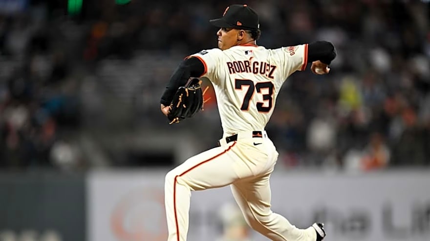 San Francisco Giants Place All-Star Reliever on the Injured List