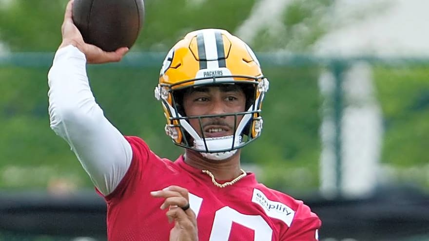 Three Pivotal Questions Facing Jordan Love, QBs at Packers Training Camp