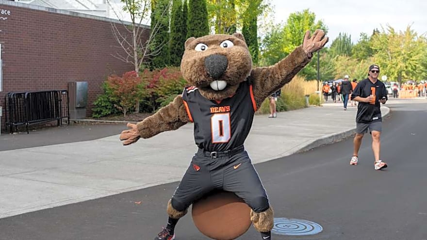 Oregon State Knocked Out by Washington in First Round of NCAA Tournament